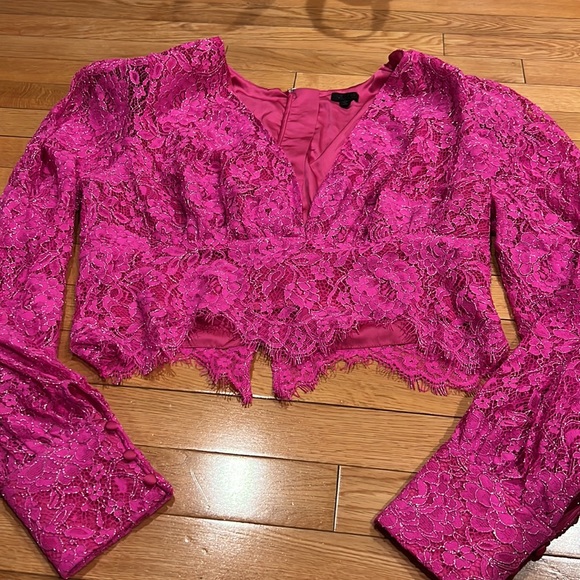 Pink lacey top - Picture 3 of 9